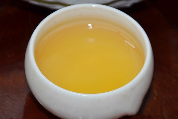 普洱茶的内含物质各有什么功效？