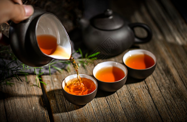 【健康茶饮】五种极具“杀伤力”的燃脂茶