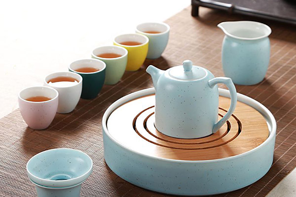 茶叶-喝茶茶具的选择：不同的茶选择不同的茶具