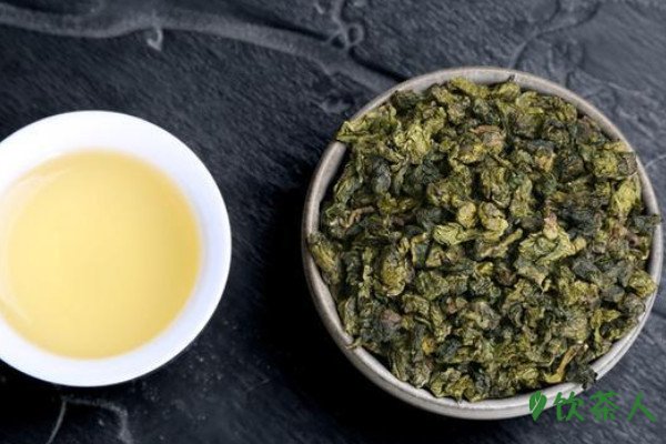 乌龙茶属于红茶还是绿茶_乌龙茶是凉性还是温性