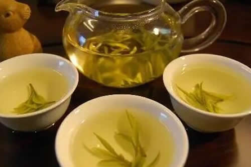 黄茶和绿茶的区别