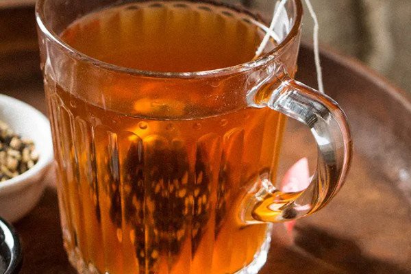 女人长期喝红茶的好处和坏处_长期喝红茶对女人有什么好处